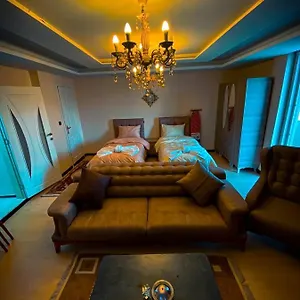 Eyuepsultan Abs Apartment